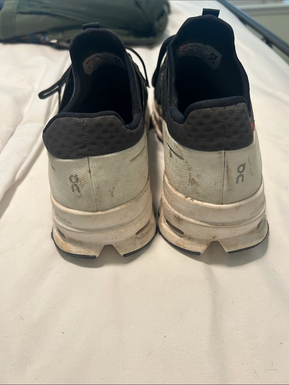 On Running Men's Cloudtrail Sneakers in Black and White - Picture 4 of 6